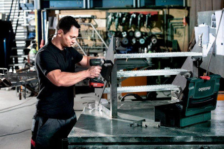 Аккумуляторный ударный гайковерт Metabo SSW 18 LTX 200 602195500