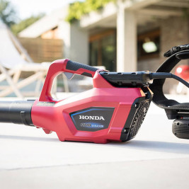 Аккумуляторная воздуходувка Honda HHB 36 AXB E