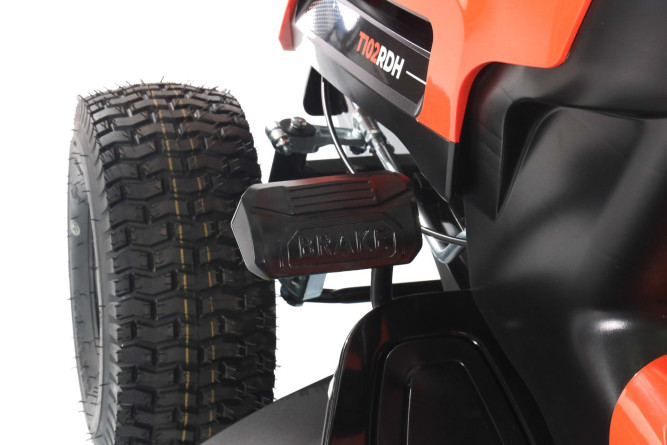 Садовый трактор YARD FOX T 102RDH