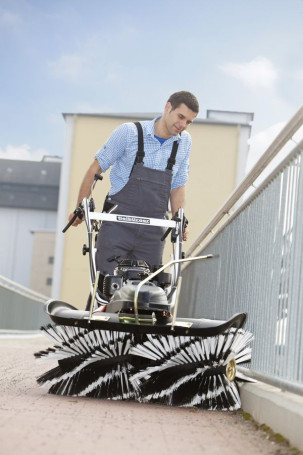 Подметально-уборочная машина TIELBUERGER TK58 Professional HYDRO (Honda GXV160)