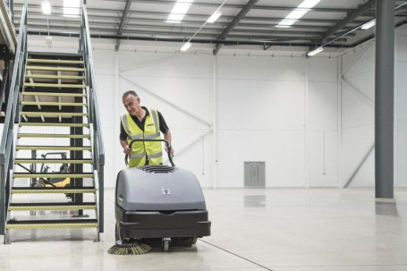 Подметальная машина Karcher KM 85/50 W G Adv  1.351-110.0