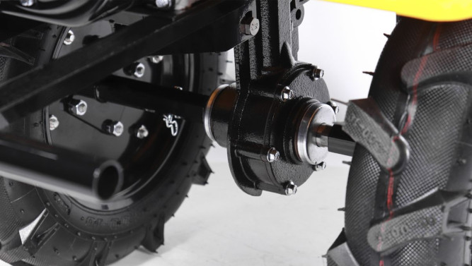 Мотоблок Champion BC7723/1