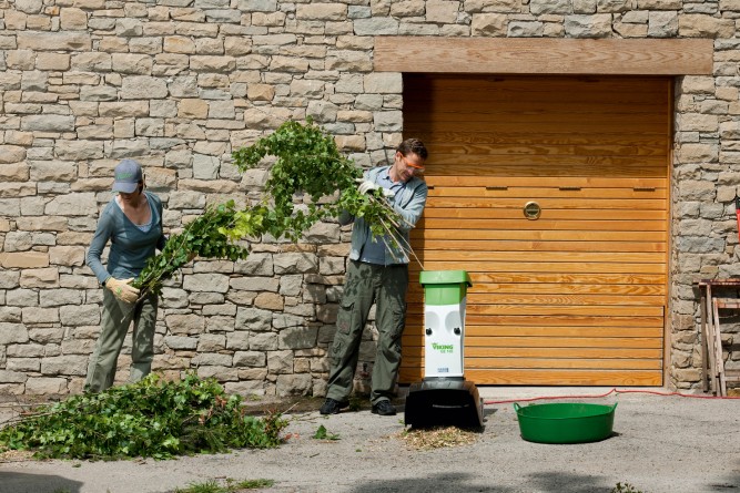 Измельчитель садовый VIKING GE 105.1 60070111174