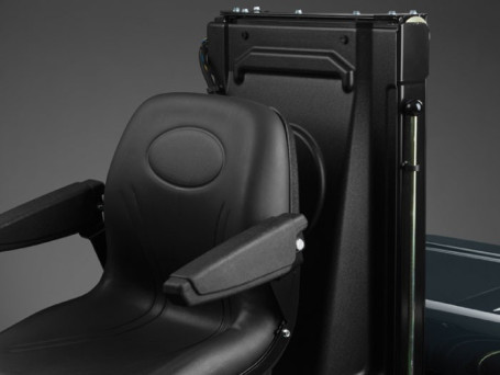 Газонокосильная машина Caiman COMODO-2WD-HD 20 л.с