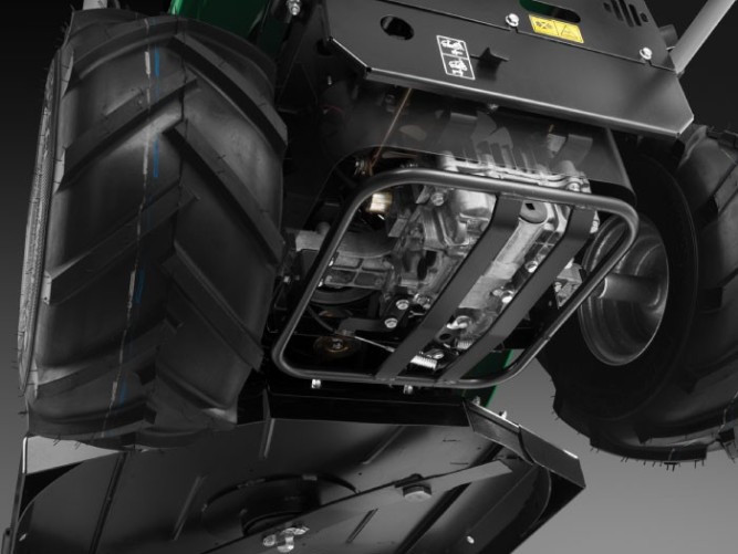 Газонокосильная машина Caiman СROSO 2WD 22 л.с