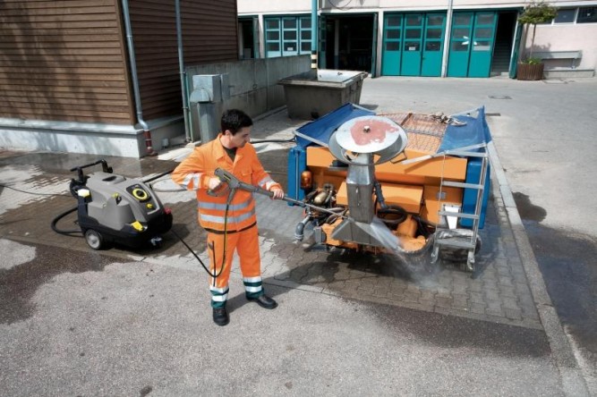 Мойка высокого давления Karcher HDS 8/18-4 C 1.174-909.0