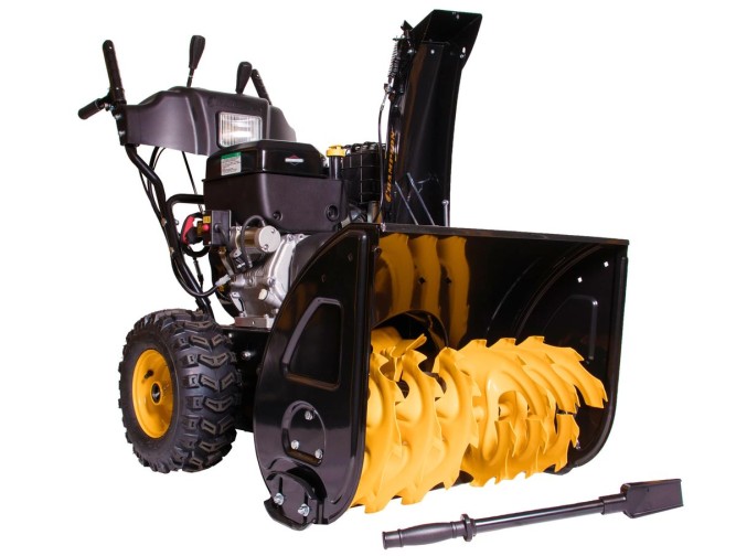 Снегоуборщик Champion ST1170BS