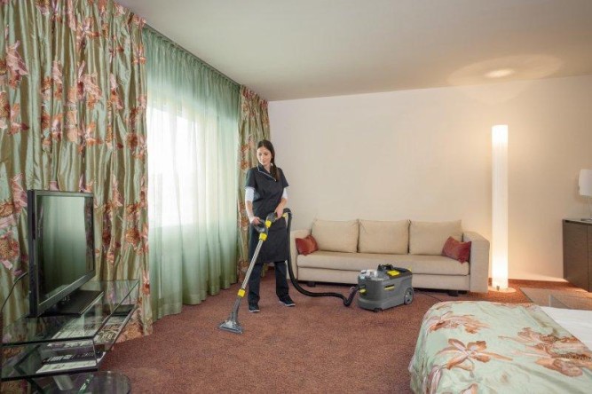 Средство для чистки ковров RM 764 Classic слабо-щелочное 10л Karcher  6.295-290.0