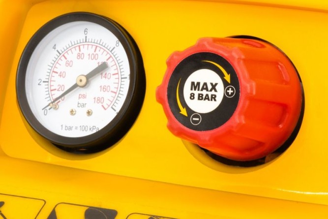 Компрессор воздушный безмасляный DENZEL РС 1/6-180