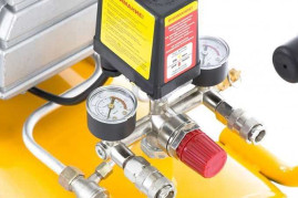 Компрессор воздушный DENZEL РС 1/24-205