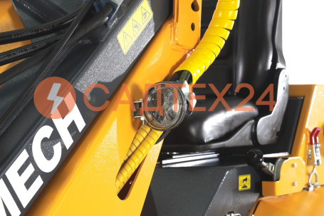 Мини-погрузчик BAUMECH ML-032 Pro (Zongshen GB750 EFI инжектор + капот,)