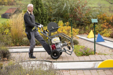 Мойка высокого давления Karcher HD 9/23 G  1.187-906.0