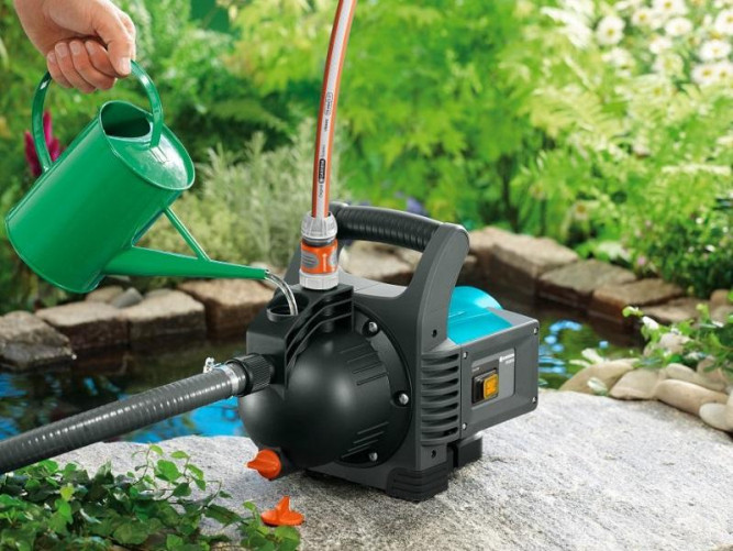 Насос садовый GARDENA 3500/4 Classic 01709