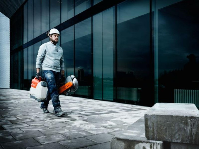 Бак для воды с электронасосом  HUSQVARNA WT15 9667083-01