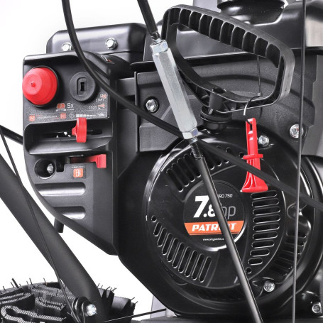 Снегоуборщик бензиновый PATRIOT PRO 750