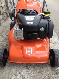 Газонокосилка бензиновая Husqvarna LC 140