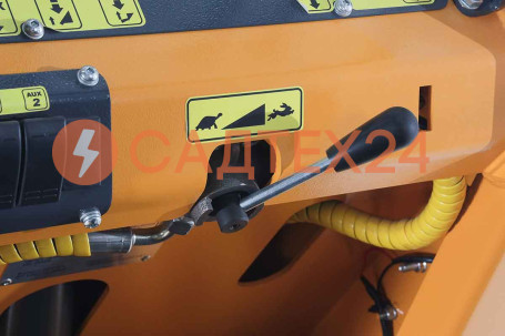 Мини-погрузчик BAUMECH ML-03 PRO, двиг. Zongshen GB750 карб