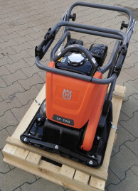 Виброплита прямоходная Husqvarna LF100 LAT 9678551-02