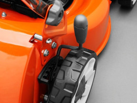 Газонокосилка бензиновая Husqvarna LC 140S