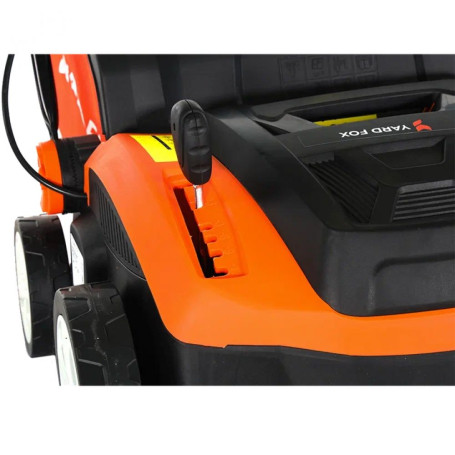 Вертикуттер электрический YARD FOX 36 VE